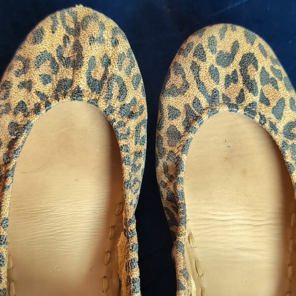 Leopard Leather Tieks - Picture 3 of 5